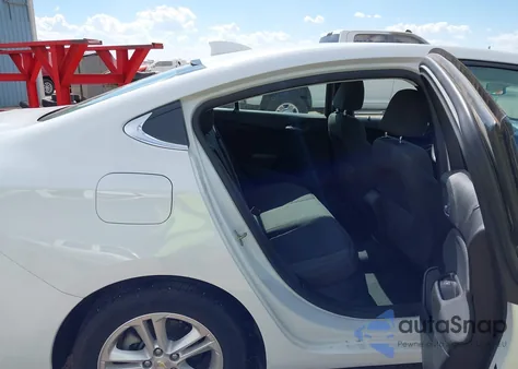 2017 Chevrolet Cruze Lt Auto from USA, damaged, VIN 1G1BE5SM3H7111323